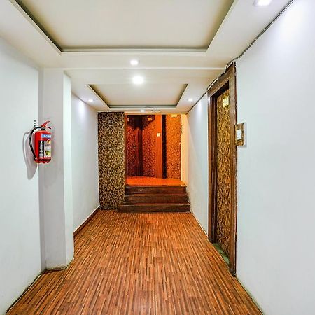 Отель Fabexpress Vinyasa Residency Бхаяндар Экстерьер фото