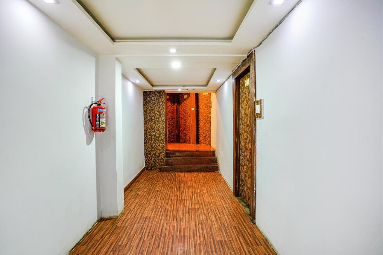 Отель Fabexpress Vinyasa Residency Бхаяндар Экстерьер фото