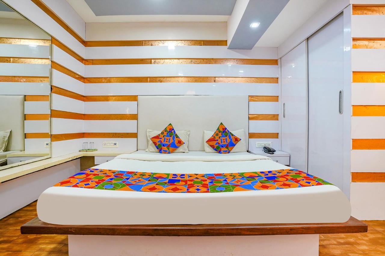 Отель Fabexpress Vinyasa Residency Бхаяндар Экстерьер фото